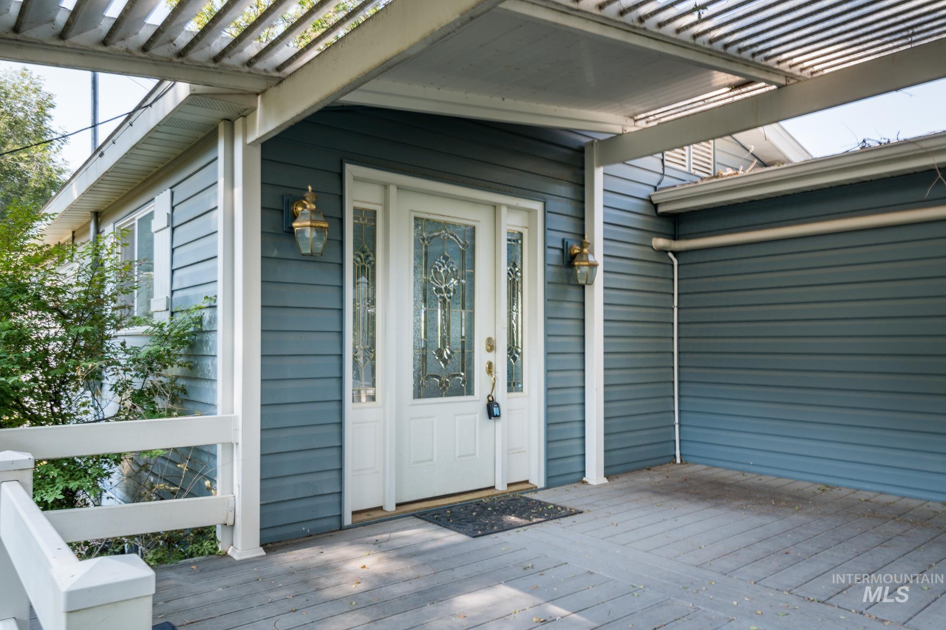 44 Bell Rapids Road, Hagerman, Idaho 83332-0018, 3 Bedrooms, 2 Bathrooms, Residential For Sale, Price $1,350,000, 98887969