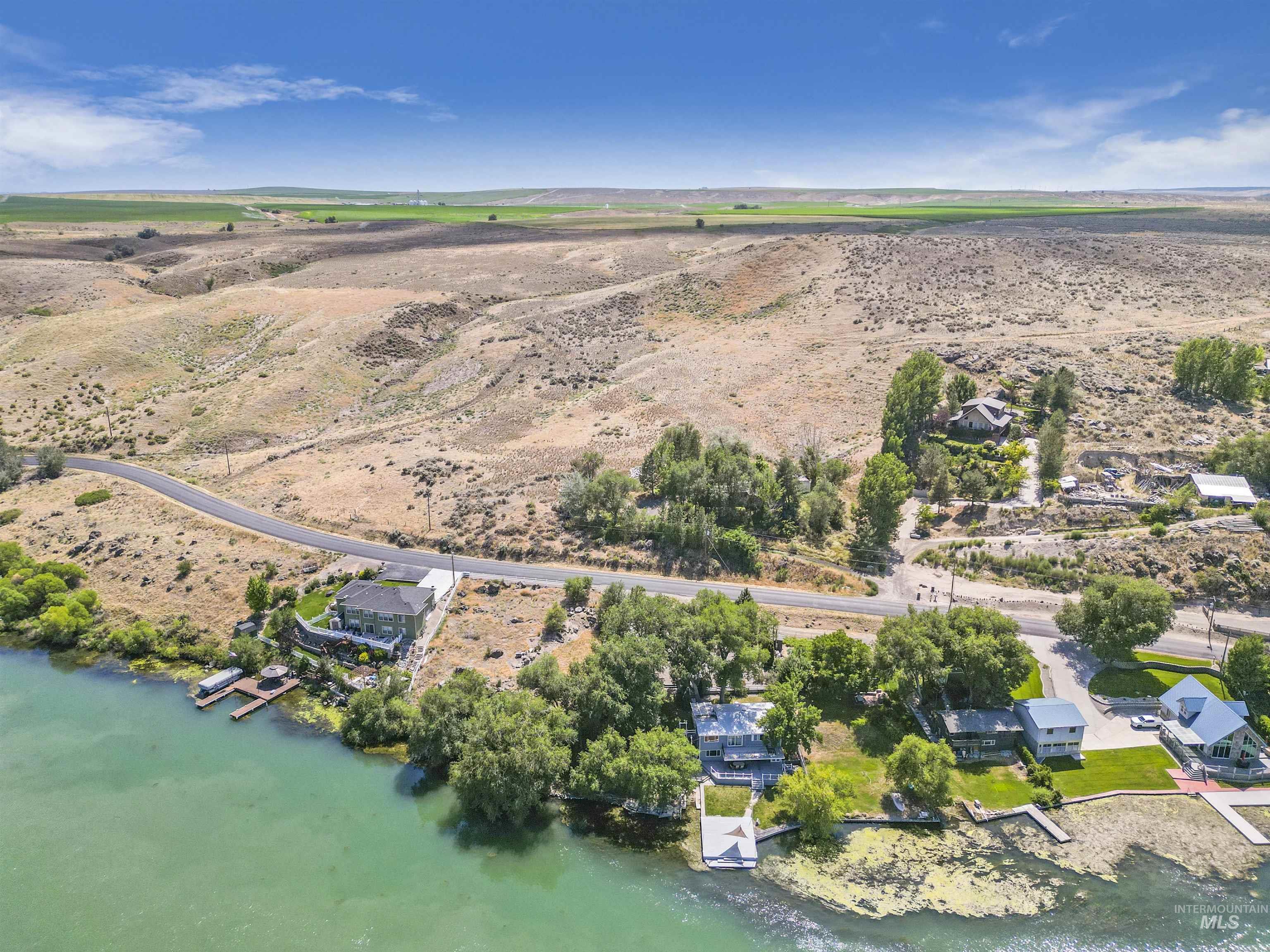44 Bell Rapids Road, Hagerman, Idaho 83332-0018, 3 Bedrooms, 2 Bathrooms, Residential For Sale, Price $1,350,000, 98887969