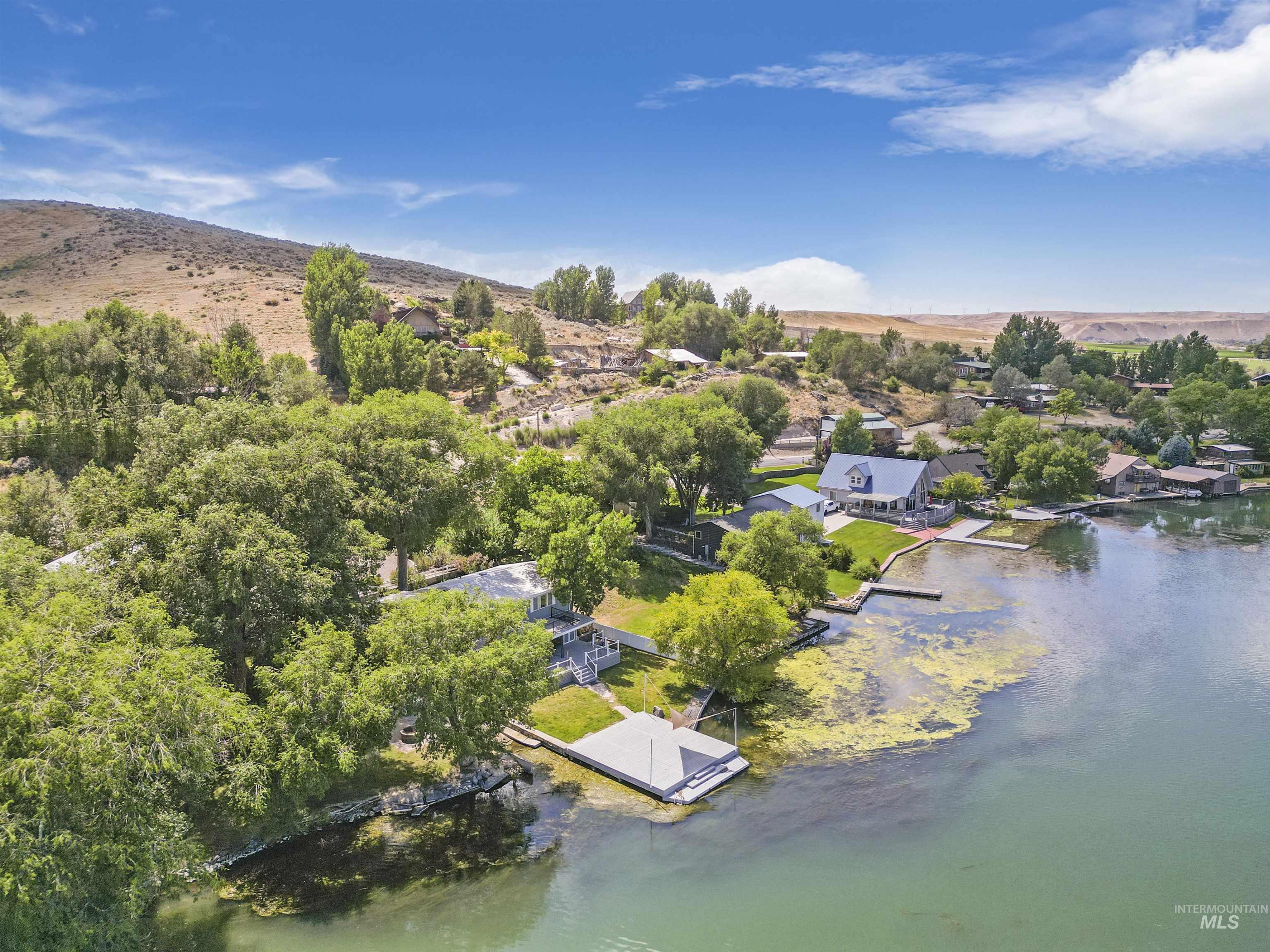 44 Bell Rapids Road, Hagerman, Idaho 83332-0018, 3 Bedrooms, 2 Bathrooms, Residential For Sale, Price $1,350,000, 98887969