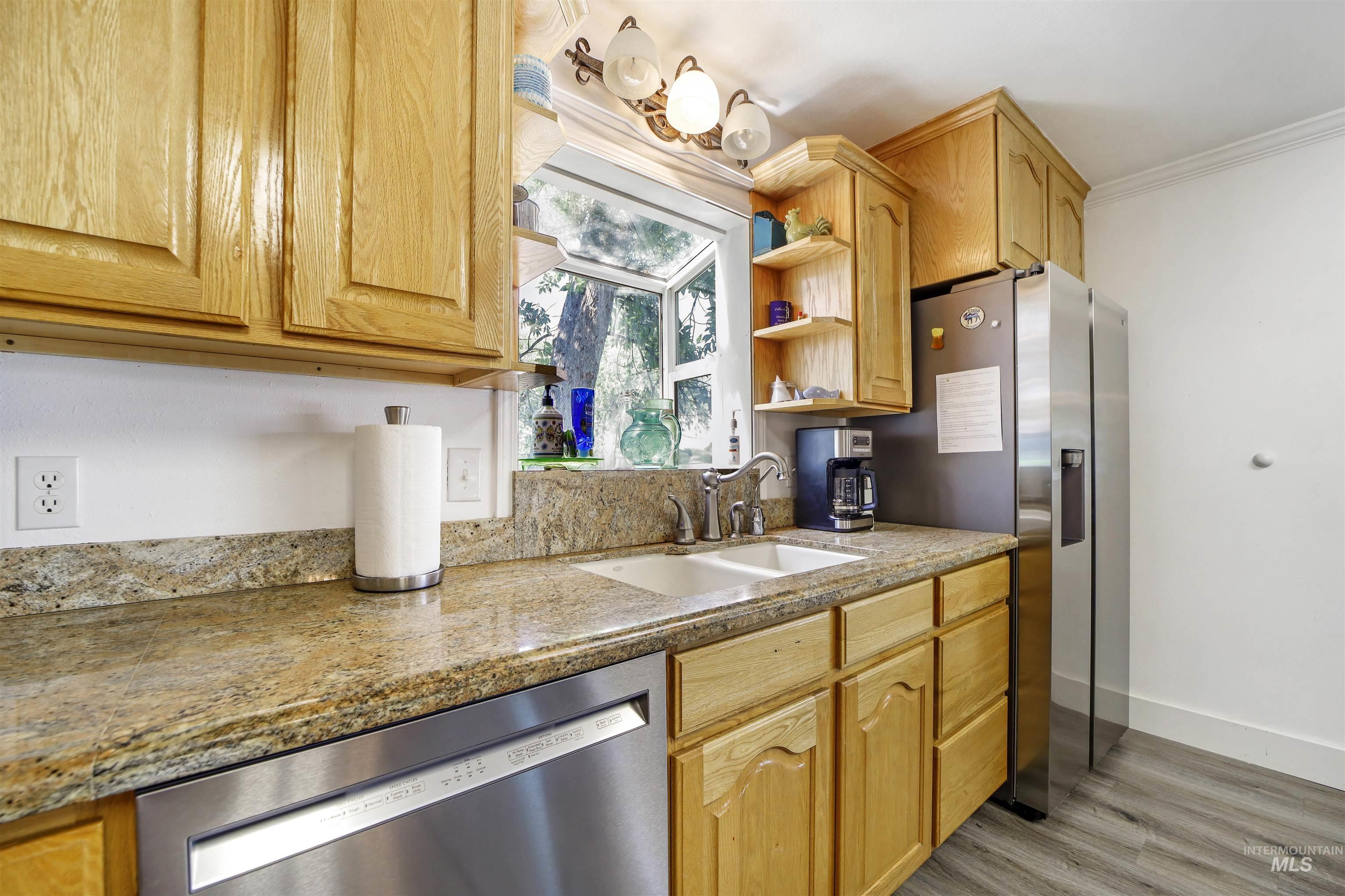 44 Bell Rapids Road, Hagerman, Idaho 83332-0018, 3 Bedrooms, 2 Bathrooms, Residential For Sale, Price $1,350,000, 98887969