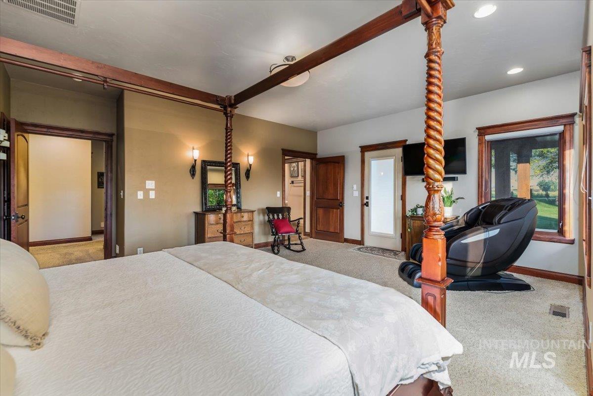 22000 & 21844 Ten Davis Road, Parma, Idaho 83660, 7 Bedrooms, 4 Bathrooms, Residential For Sale, Price $4,800,000, 98888822