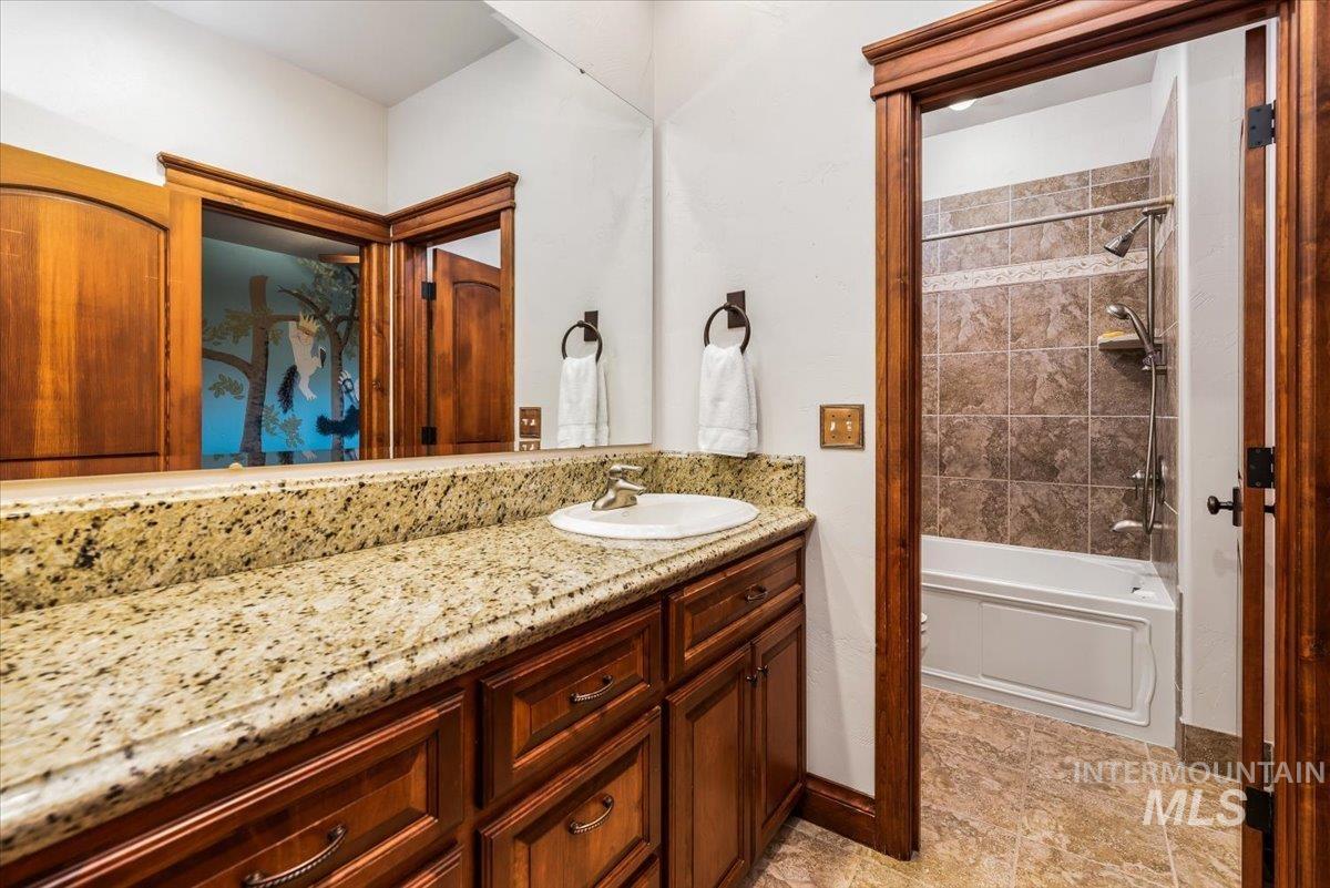 22000 & 21844 Ten Davis Road, Parma, Idaho 83660, 7 Bedrooms, 4 Bathrooms, Residential For Sale, Price $4,800,000, 98888822