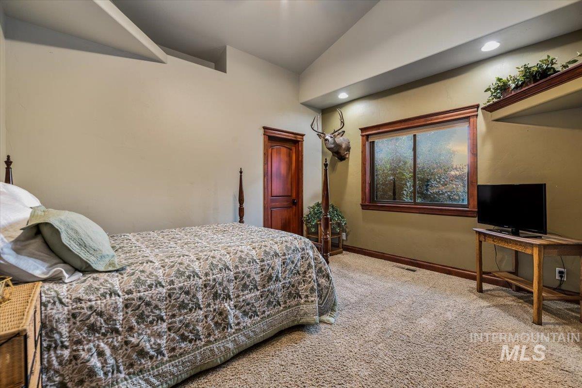22000 & 21844 Ten Davis Road, Parma, Idaho 83660, 7 Bedrooms, 4 Bathrooms, Residential For Sale, Price $4,800,000, 98888822