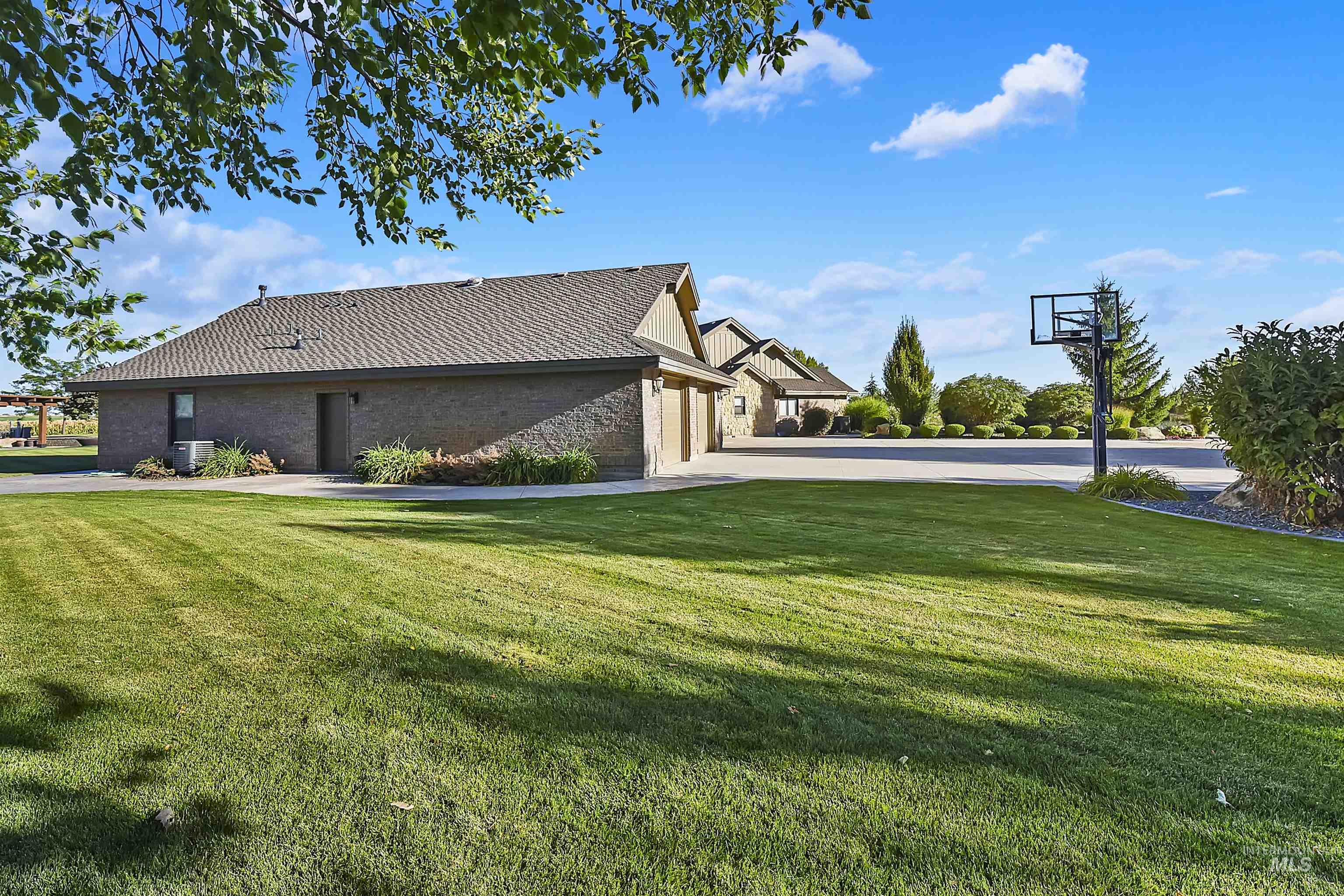22000 & 21844 Ten Davis Road, Parma, Idaho 83660, 7 Bedrooms, 4 Bathrooms, Residential For Sale, Price $4,800,000, 98888822
