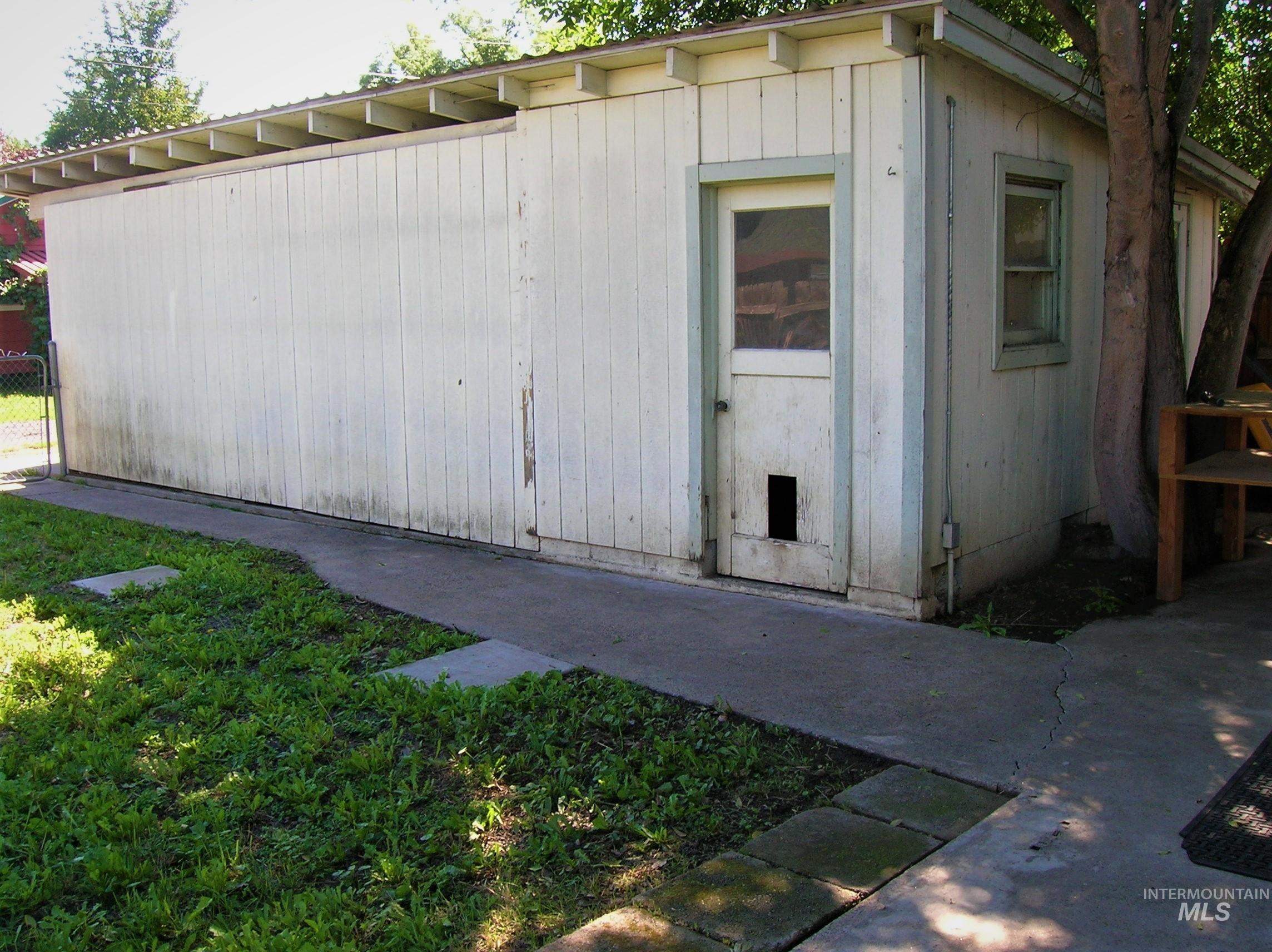 515 Oak Street, Kamiah, Idaho 83536, 3 Bedrooms, 1 Bathroom, Residential For Sale, Price $259,500, 98889041