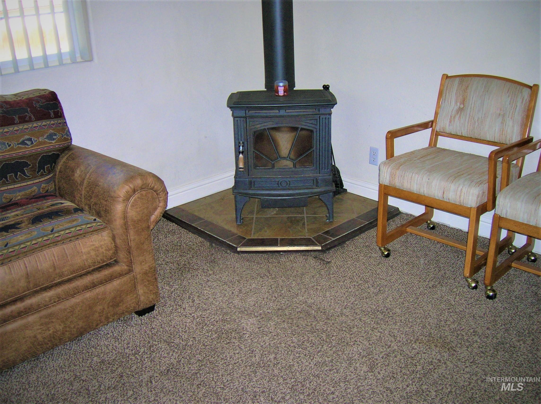 515 Oak Street, Kamiah, Idaho 83536, 3 Bedrooms, 1 Bathroom, Residential For Sale, Price $259,500, 98889041