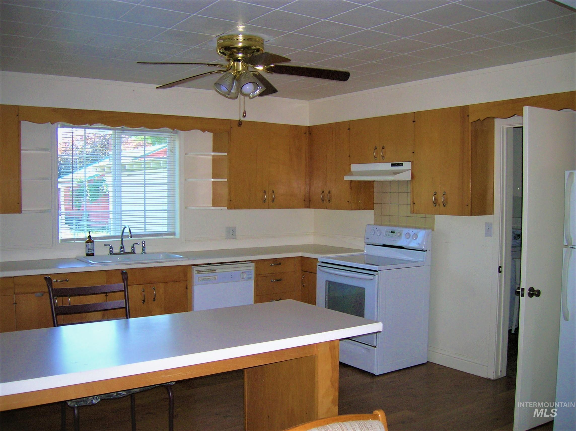 515 Oak Street, Kamiah, Idaho 83536, 3 Bedrooms, 1 Bathroom, Residential For Sale, Price $259,500, 98889041