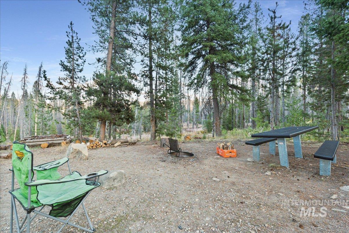 204 Lainey Ln., Idaho City, Idaho 83631, 3 Bedrooms, 2 Bathrooms, Residential For Sale, Price $479,000,MLS 98889326