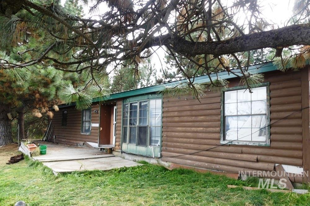 513 Lefever Drive, Cascade, Idaho 83611, 3 Bedrooms, 2 Bathrooms, Residential For Sale, Price $229,000,MLS 98889707