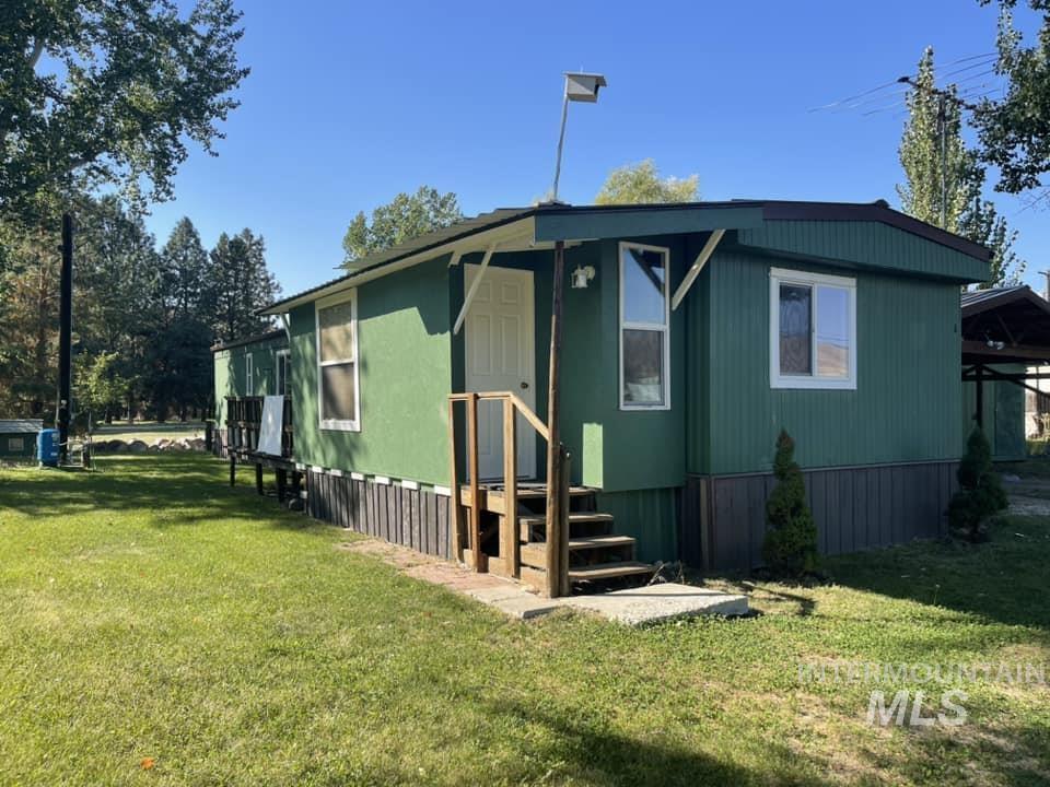 119 Newman Ln, Horseshoe Bend, Idaho 83629, 3 Bedrooms, 2 Bathrooms, Residential For Sale, Price $115,000,MLS 98890218