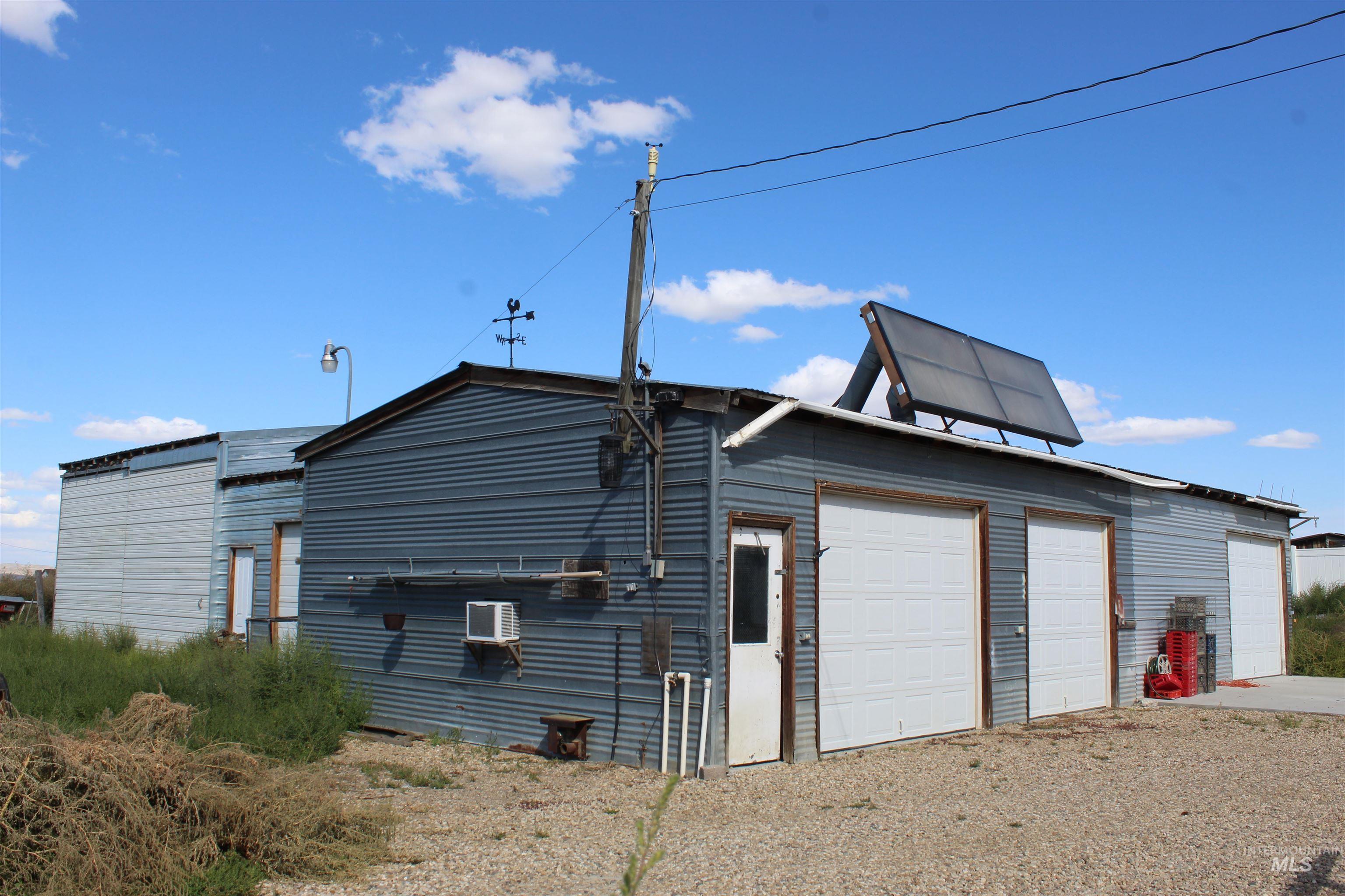 3188 Hwy 30 W, New Plymouth, Idaho 83655, 2 Bedrooms, 1 Bathroom, Residential For Sale, Price $349,900,MLS 98890286