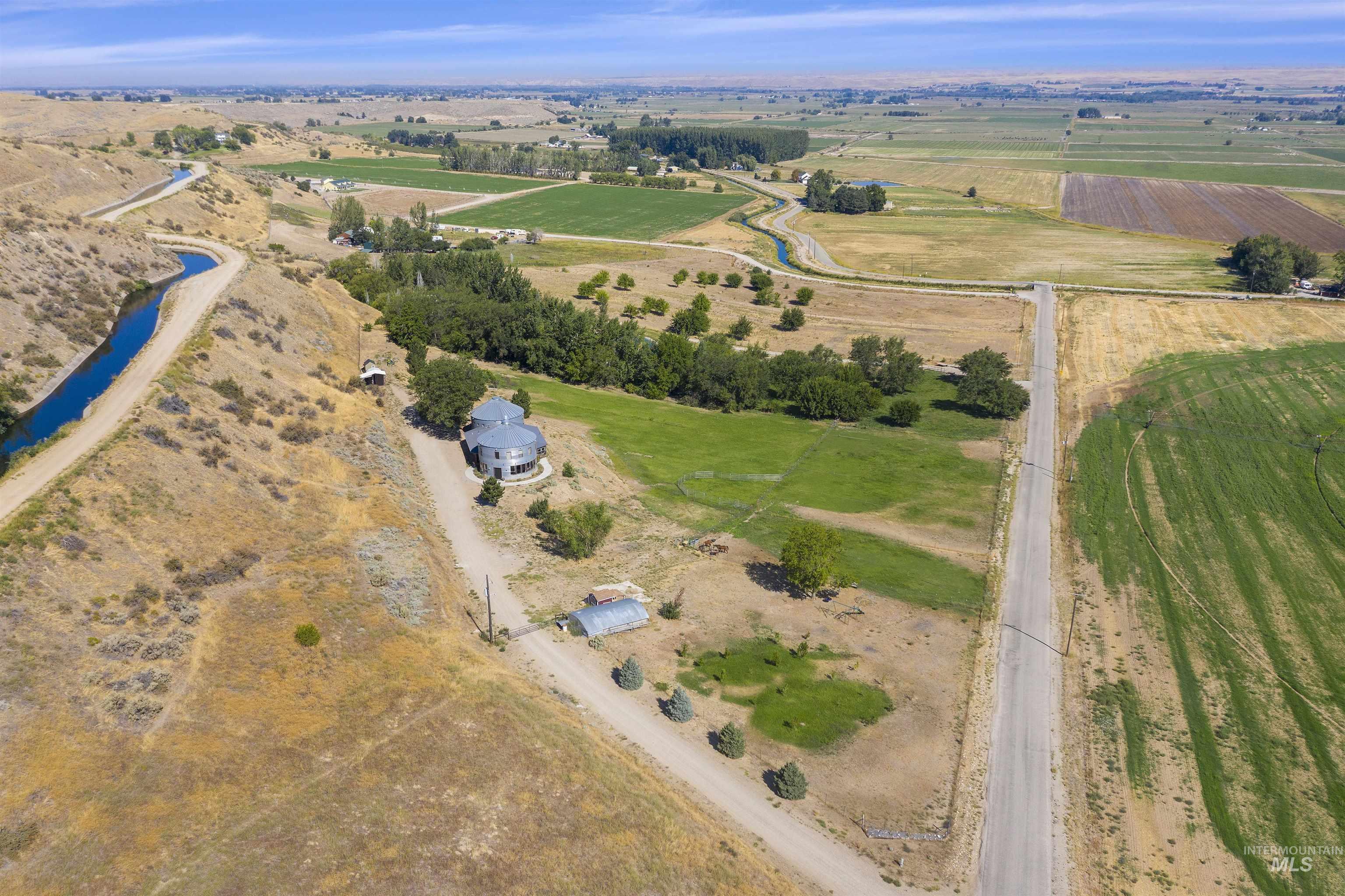 4535 County Line Rd, Emmett, Idaho 83617-8848, 4 Bedrooms, 3 Bathrooms, Residential For Sale, Price $2,700,000,MLS 98890907