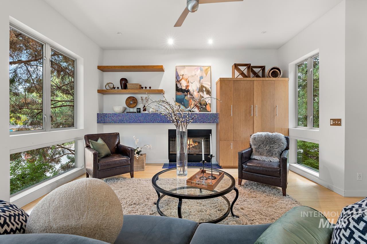 138 N Bruce Ave, Boise, Idaho 83712, 4 Bedrooms, 3 Bathrooms, Residential For Sale, Price $1,195,000,MLS 98890986