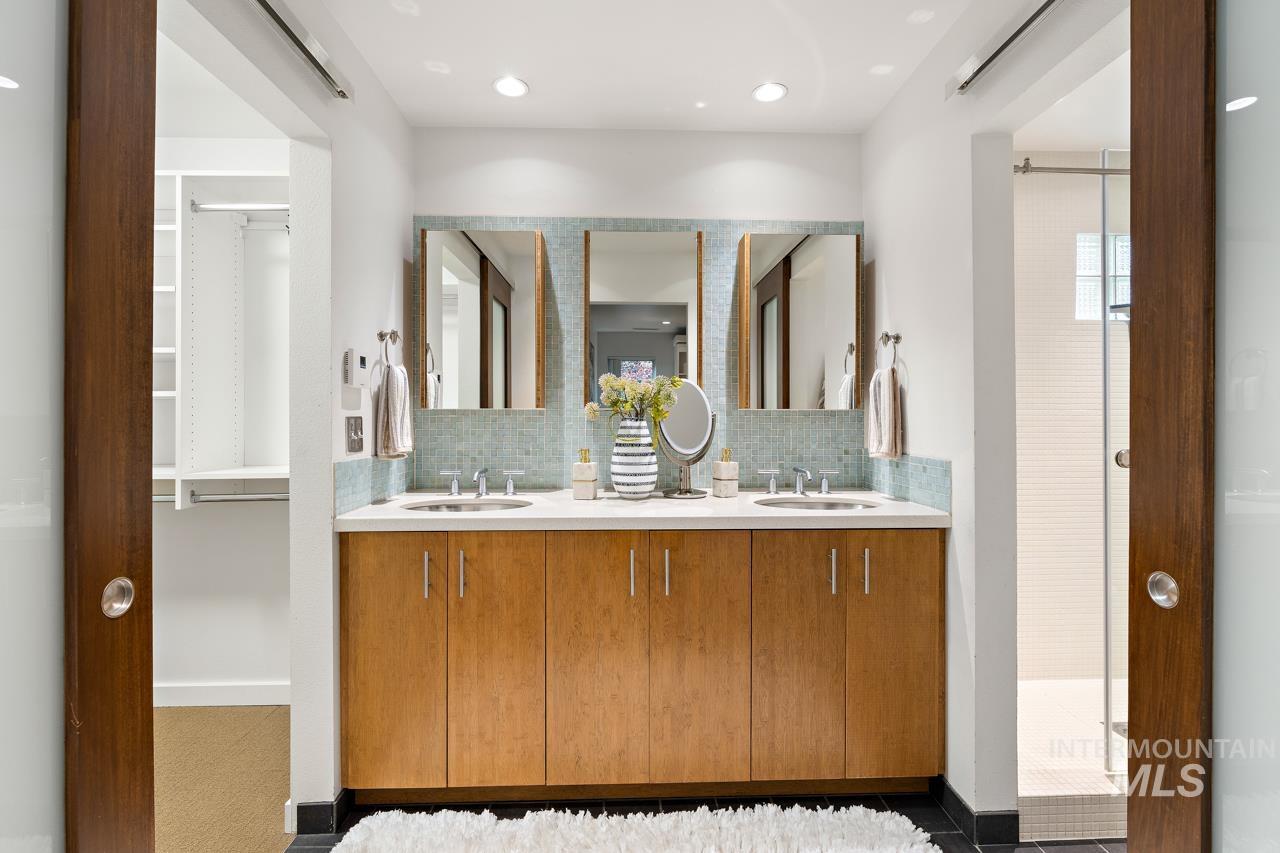 138 N Bruce Ave, Boise, Idaho 83712, 4 Bedrooms, 3 Bathrooms, Residential For Sale, Price $1,195,000,MLS 98890986