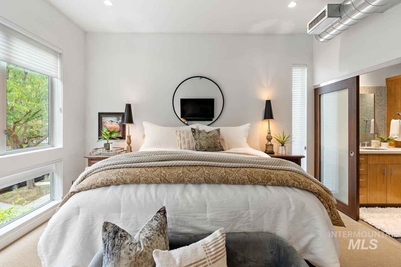 138 N Bruce Ave, Boise, Idaho 83712, 4 Bedrooms, 3 Bathrooms, Residential For Sale, Price $1,195,000,MLS 98890986