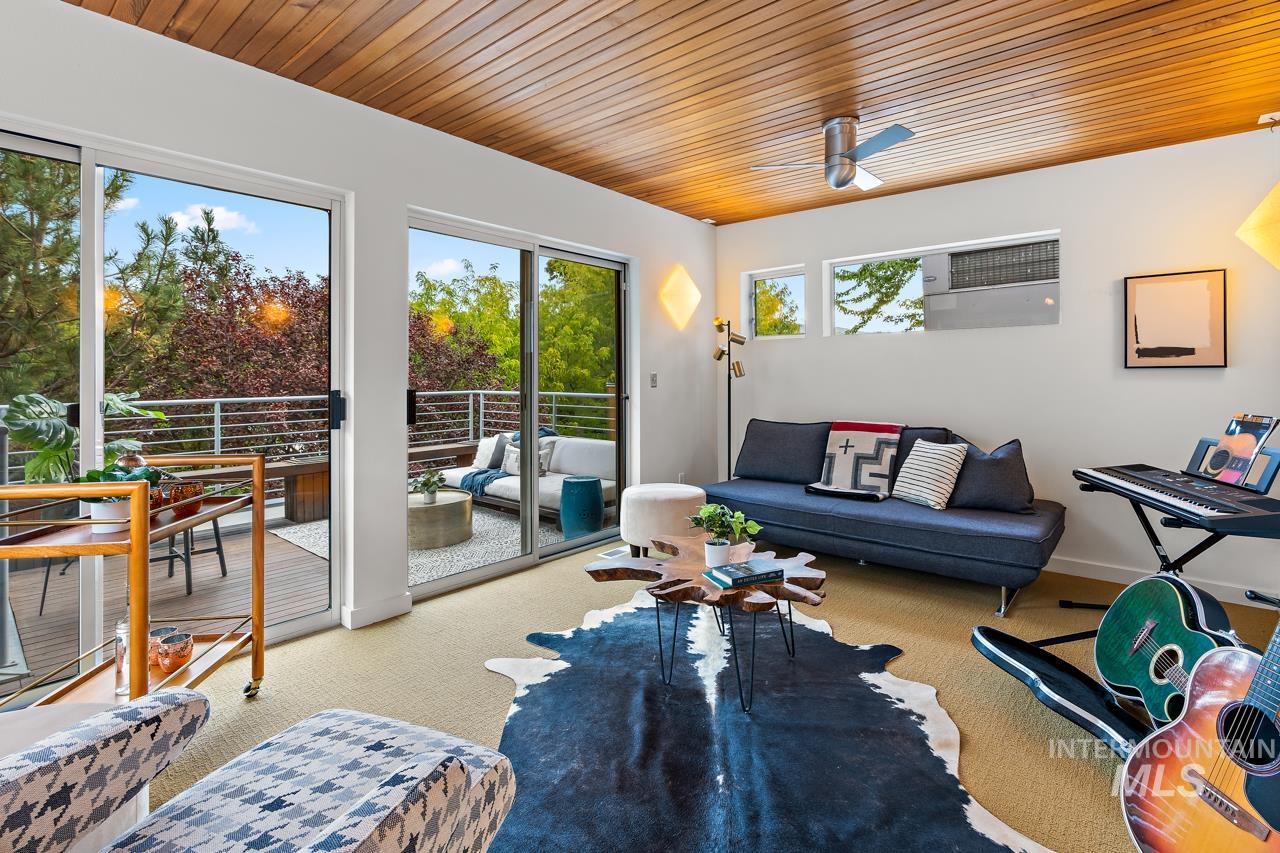 138 N Bruce Ave, Boise, Idaho 83712, 4 Bedrooms, 3 Bathrooms, Residential For Sale, Price $1,195,000,MLS 98890986