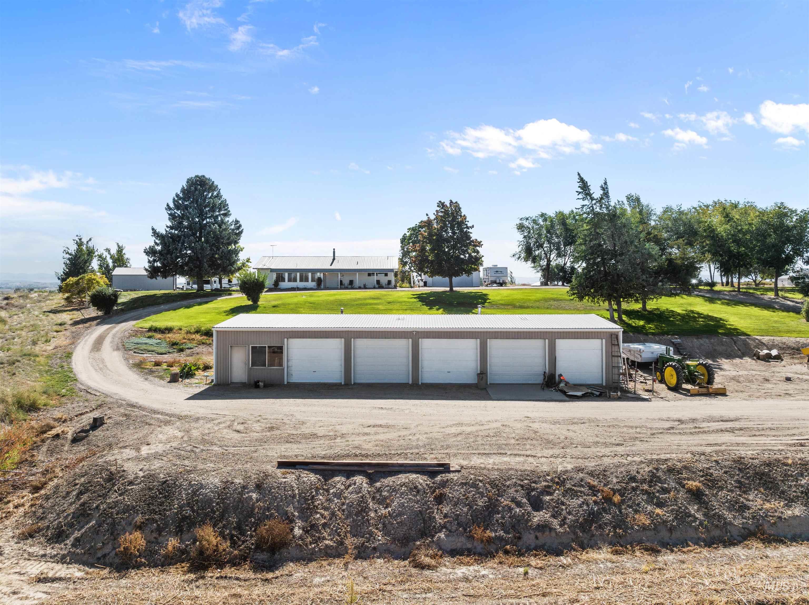 17783 Goodson Rd, Caldwell, Idaho 83607, 3 Bedrooms, 2 Bathrooms, Residential For Sale, Price $609,900,MLS 98891101