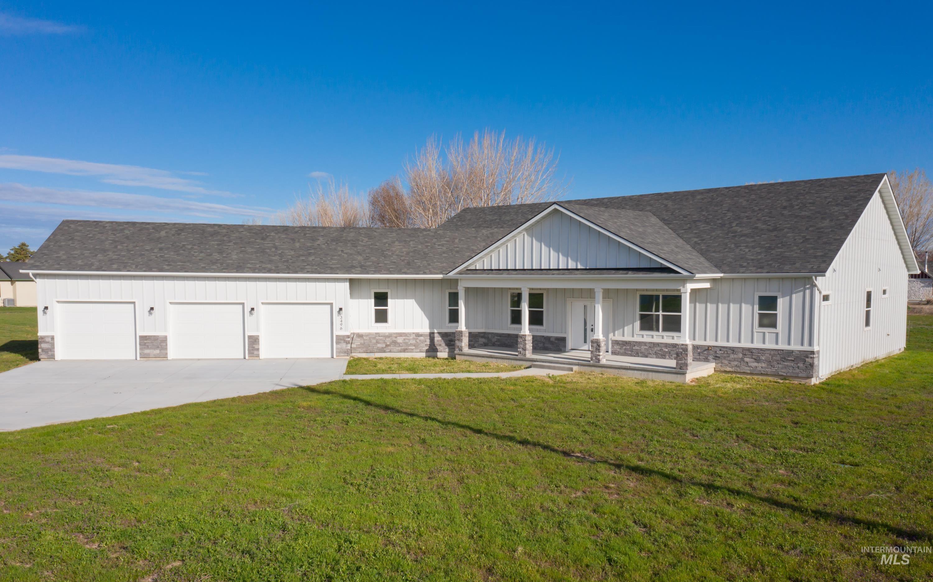 3496 E 3618 N, Kimberly, Idaho 83341, 4 Bedrooms, 4 Bathrooms, Residential For Sale, Price $775,000,MLS 98891198