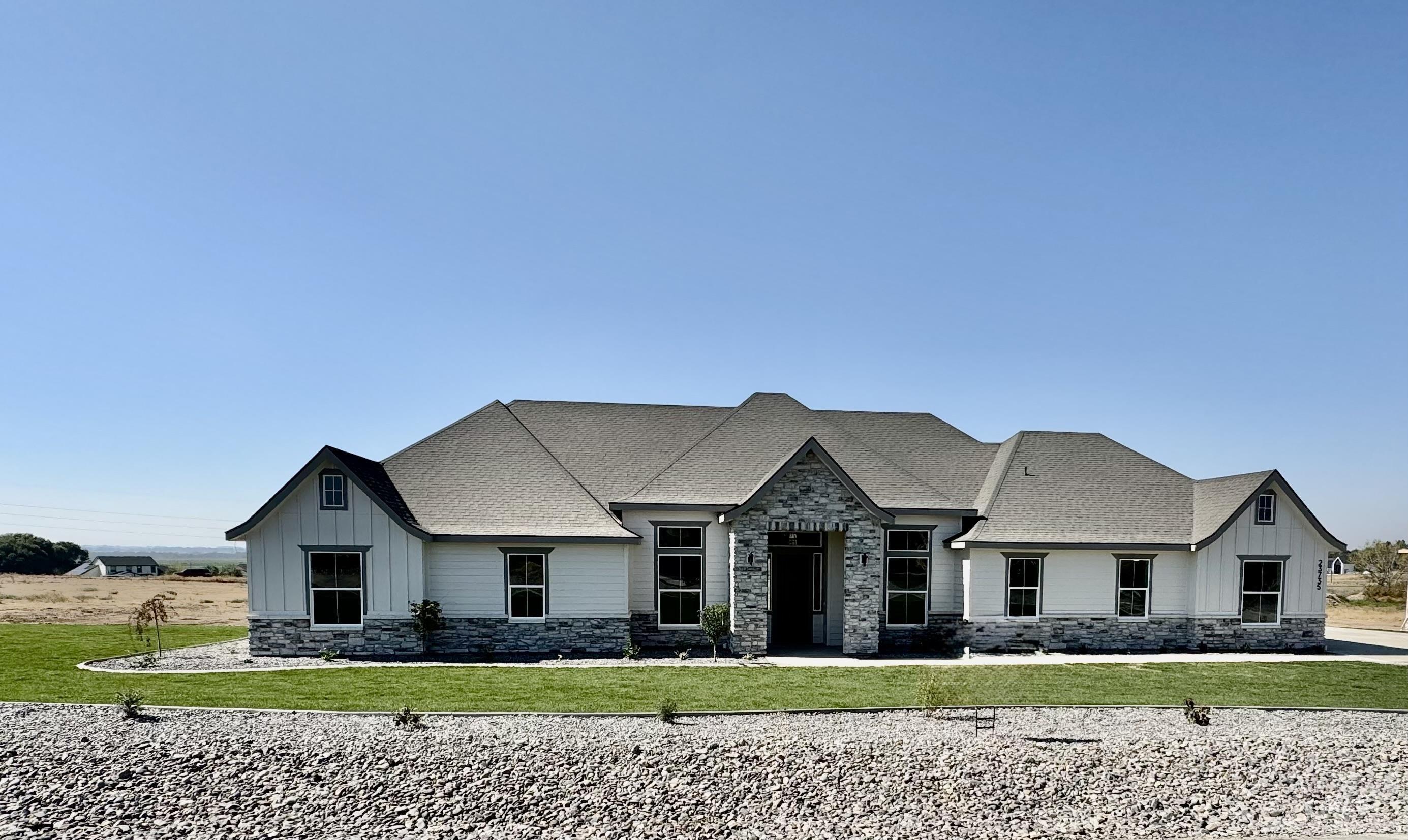 23735 Legends Lane, Caldwell, Idaho 83607, 4 Bedrooms, 3 Bathrooms, Residential For Sale, Price $894,999, 98891253