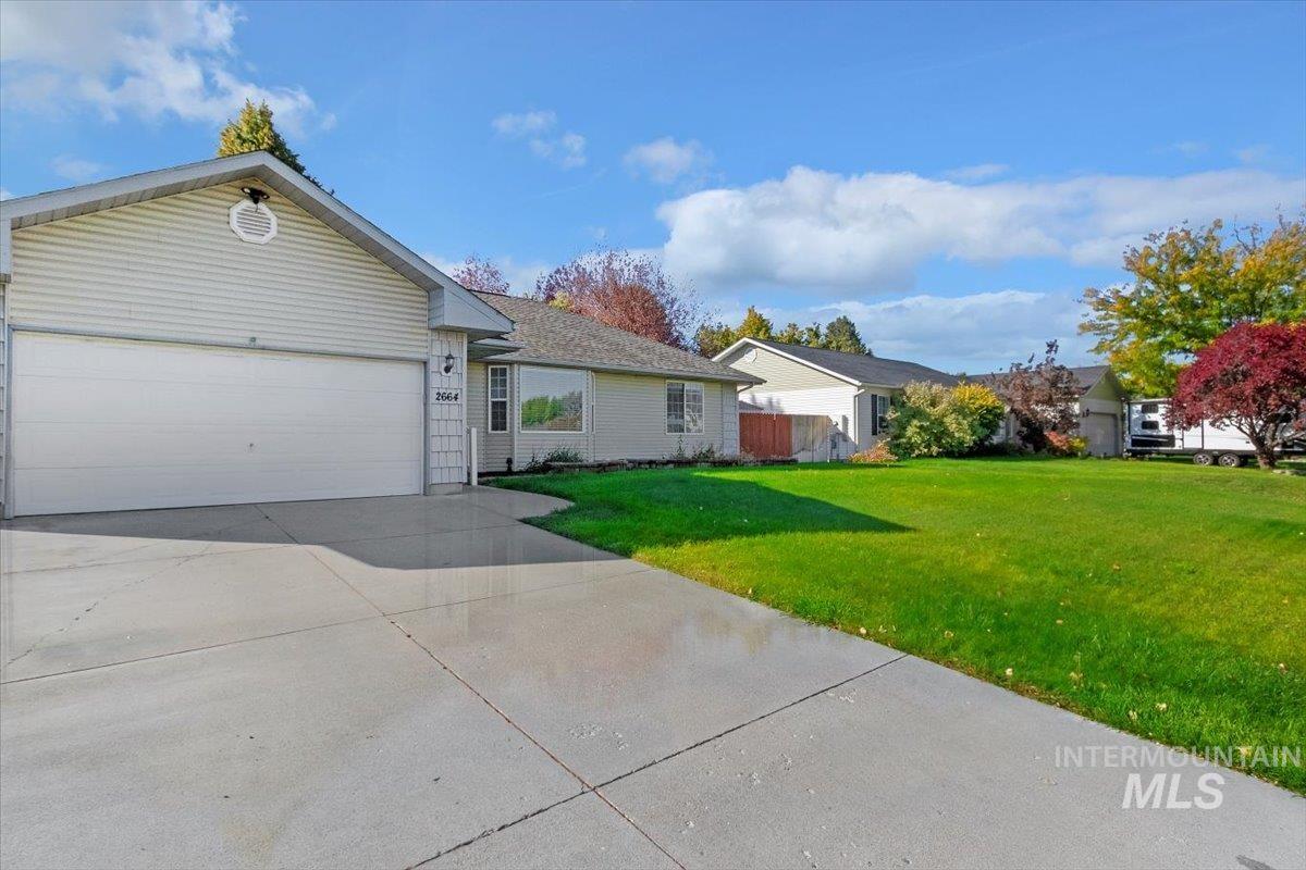 2664 4th Ave East, Twin Falls, Idaho 83301, 3 Bedrooms, 2 Bathrooms, Residential For Sale, Price $345,000,MLS 98891789