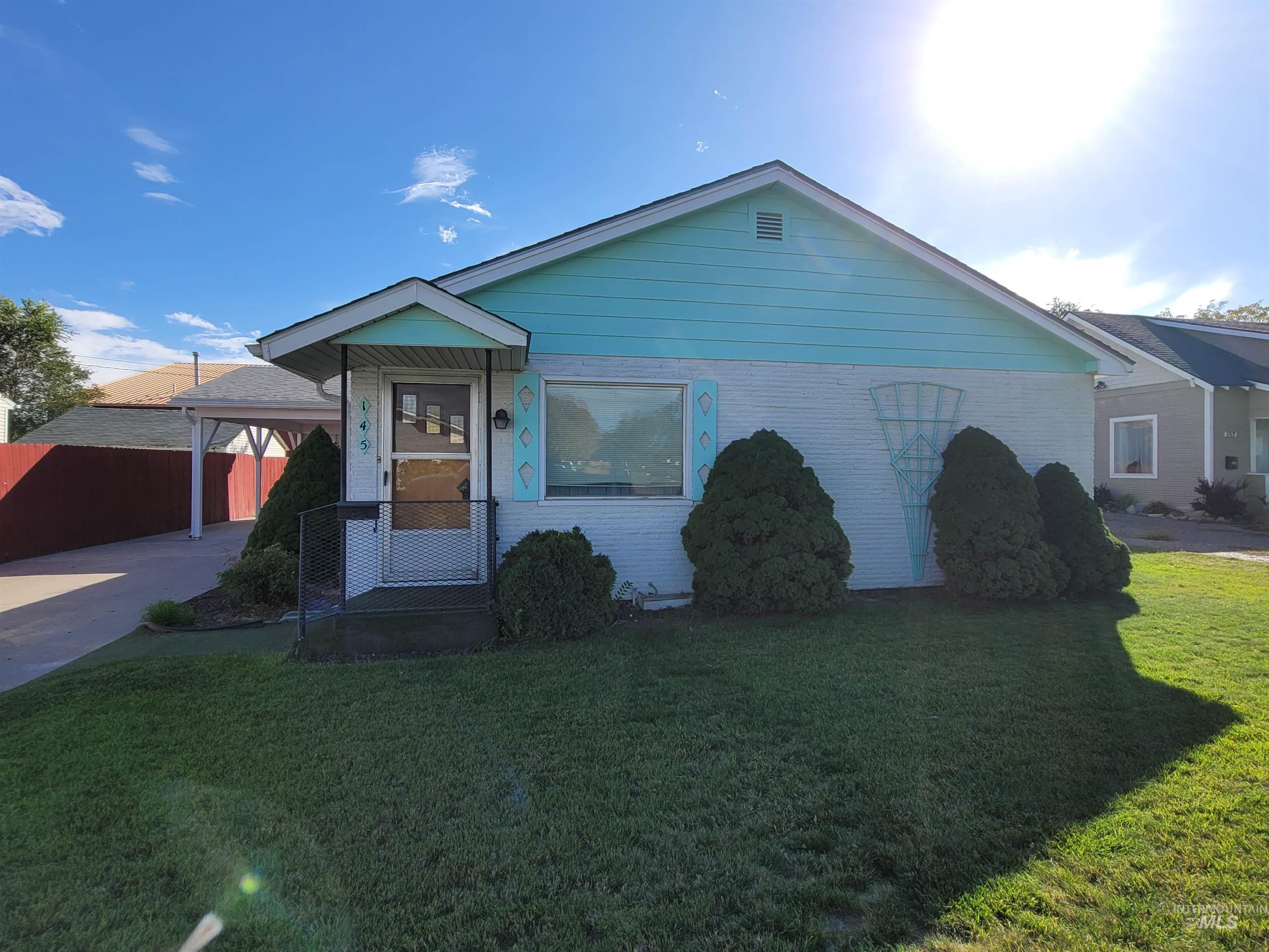 145 W Filer Ave, Twin Falls, Idaho 83301, 4 Bedrooms, 2 Bathrooms, Residential For Sale, Price $265,000,MLS 98892037