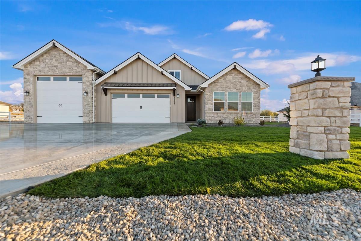6197 Greenhill Court, Nampa, Idaho 83687, 4 Bedrooms, 3 Bathrooms, Residential For Sale, Price $975,000,MLS 98892944