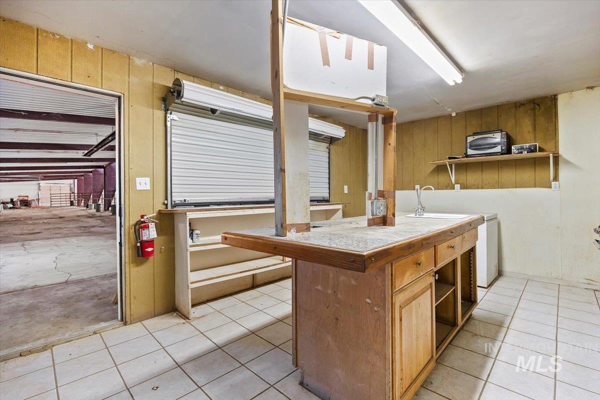 1731 E 3900 N, Buhl, Idaho 83316-6111, 1 Bedroom, 1 Bathroom, Farm & Ranch For Sale, Price $2,300,000, 98892975