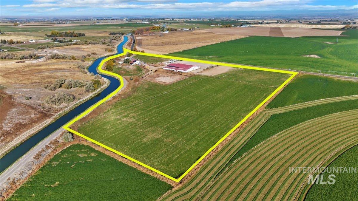 1731 E 3900 N, Buhl, Idaho 83316-6111, 1 Bedroom, 1 Bathroom, Farm & Ranch For Sale, Price $2,300,000, 98892975