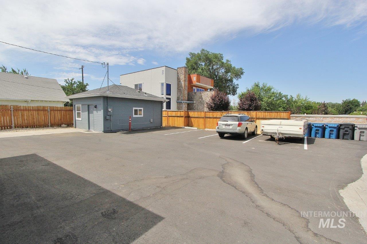 1619 N Liberty St, Boise, Idaho 83704, 2 Bedrooms, 1 Bathroom, Residential Income For Sale, Price $600,000,MLS 98894443