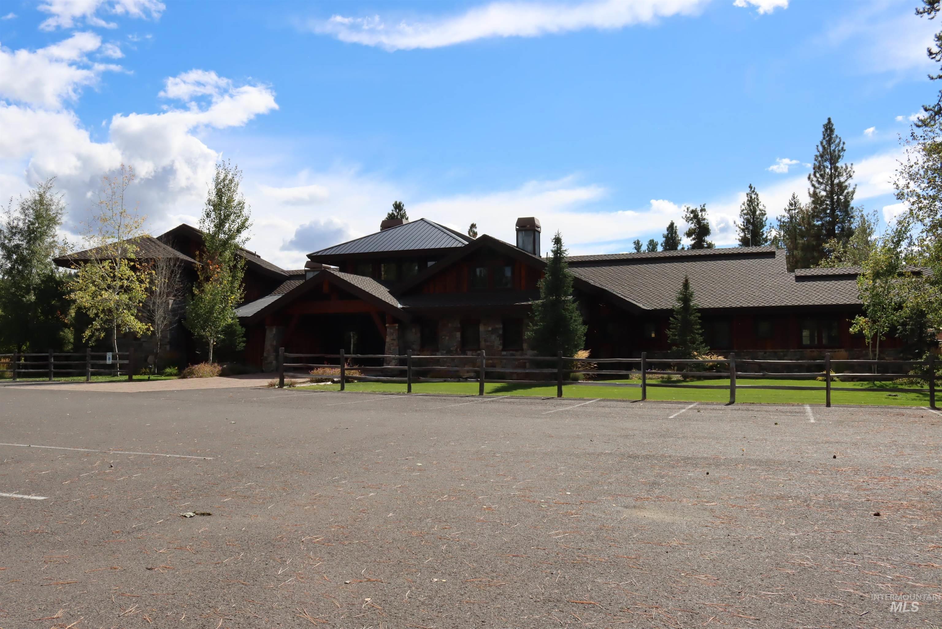 25 Fawnlilly Drive, McCall, Idaho 83638, 4 Bedrooms, 4.5 Bathrooms, Residential For Sale, Price $1,600,000,MLS 98894813