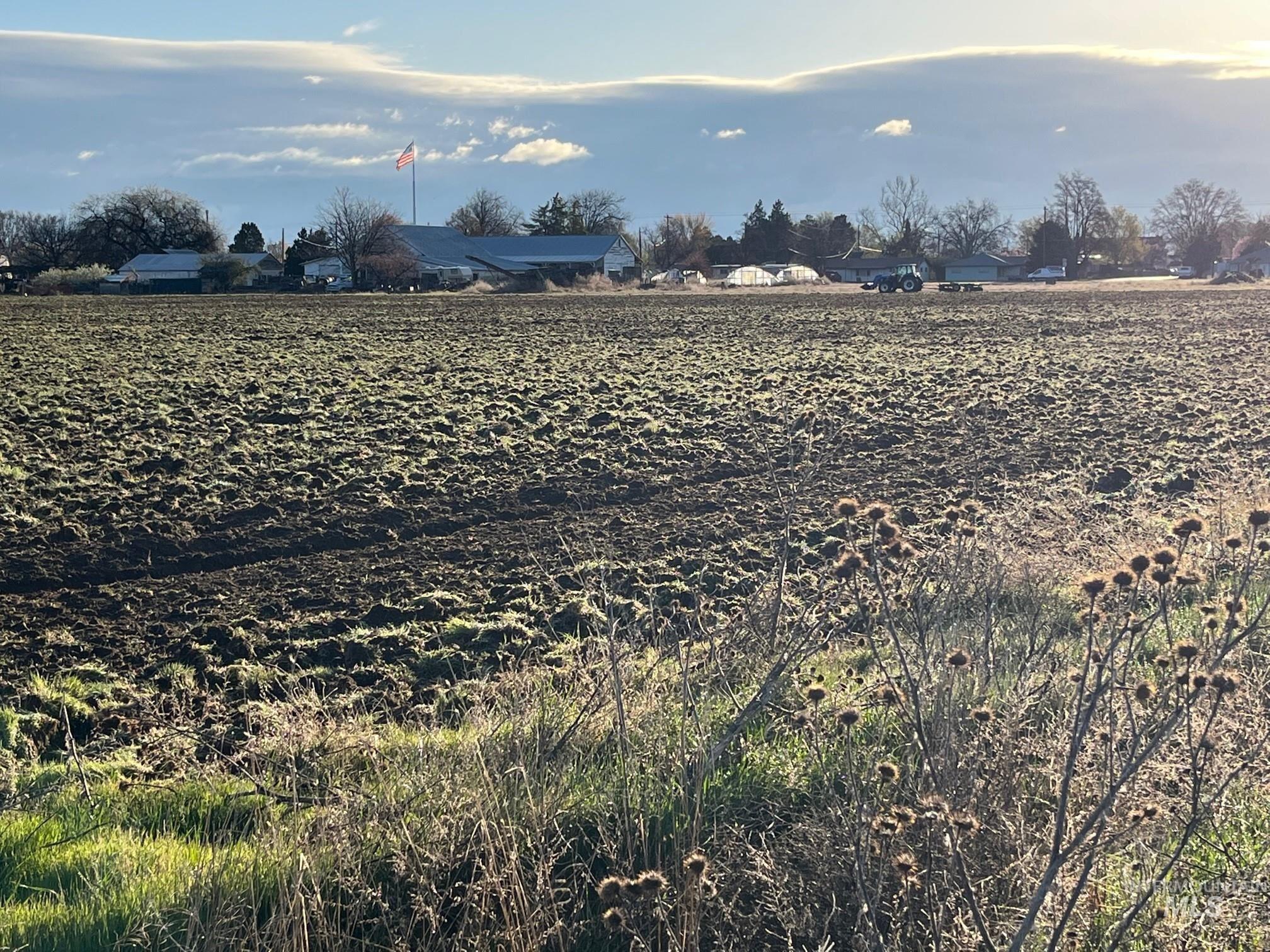 301 & TBD S Whitley Dr, Fruitland, Idaho 83619, Land For Sale, Price $6,280,000, 98895014