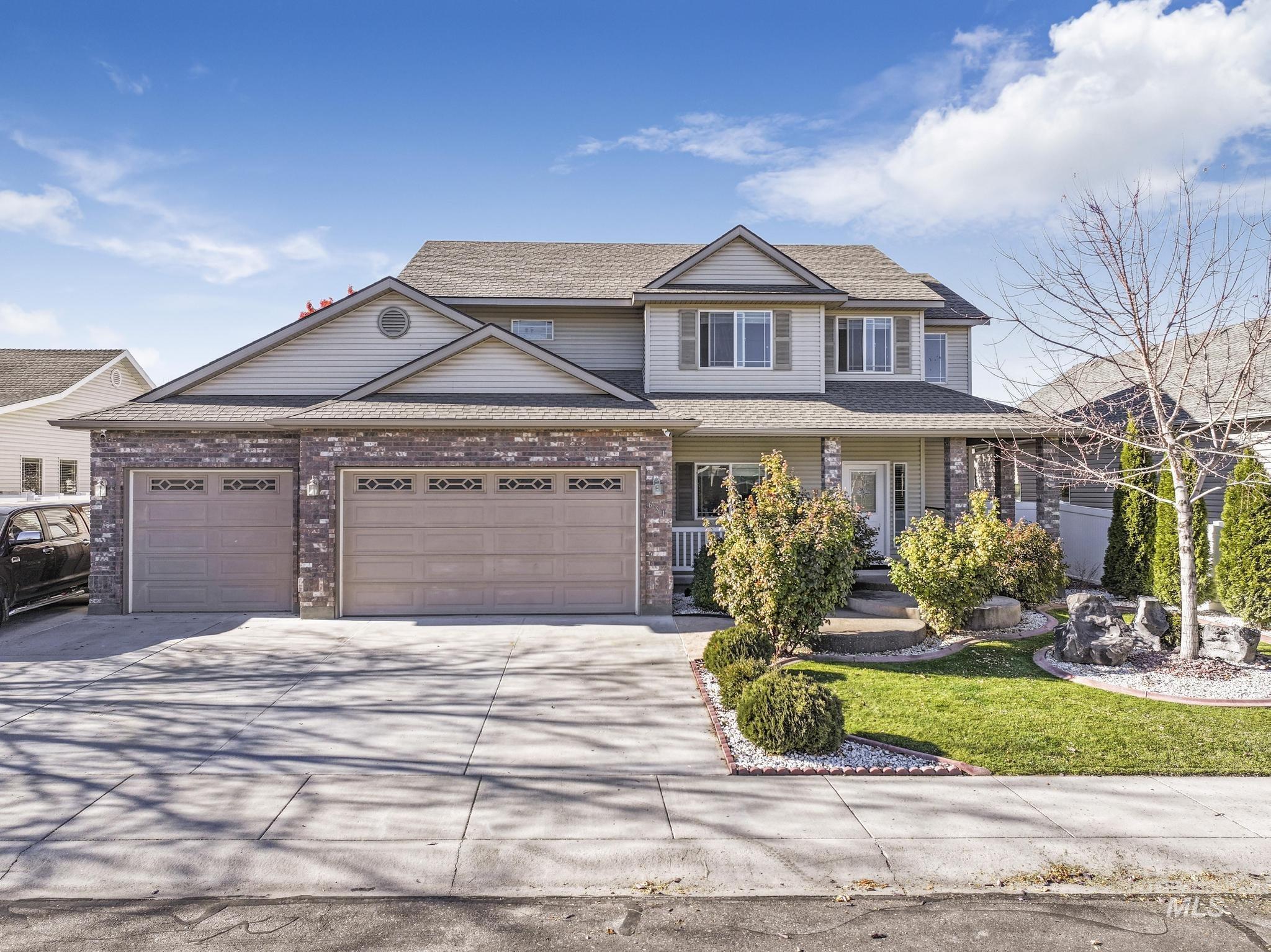631 Sunbeam Dr., Twin Falls, Idaho 83301, 5 Bedrooms, 3.5 Bathrooms, Residential For Sale, Price $620,000,MLS 98895243