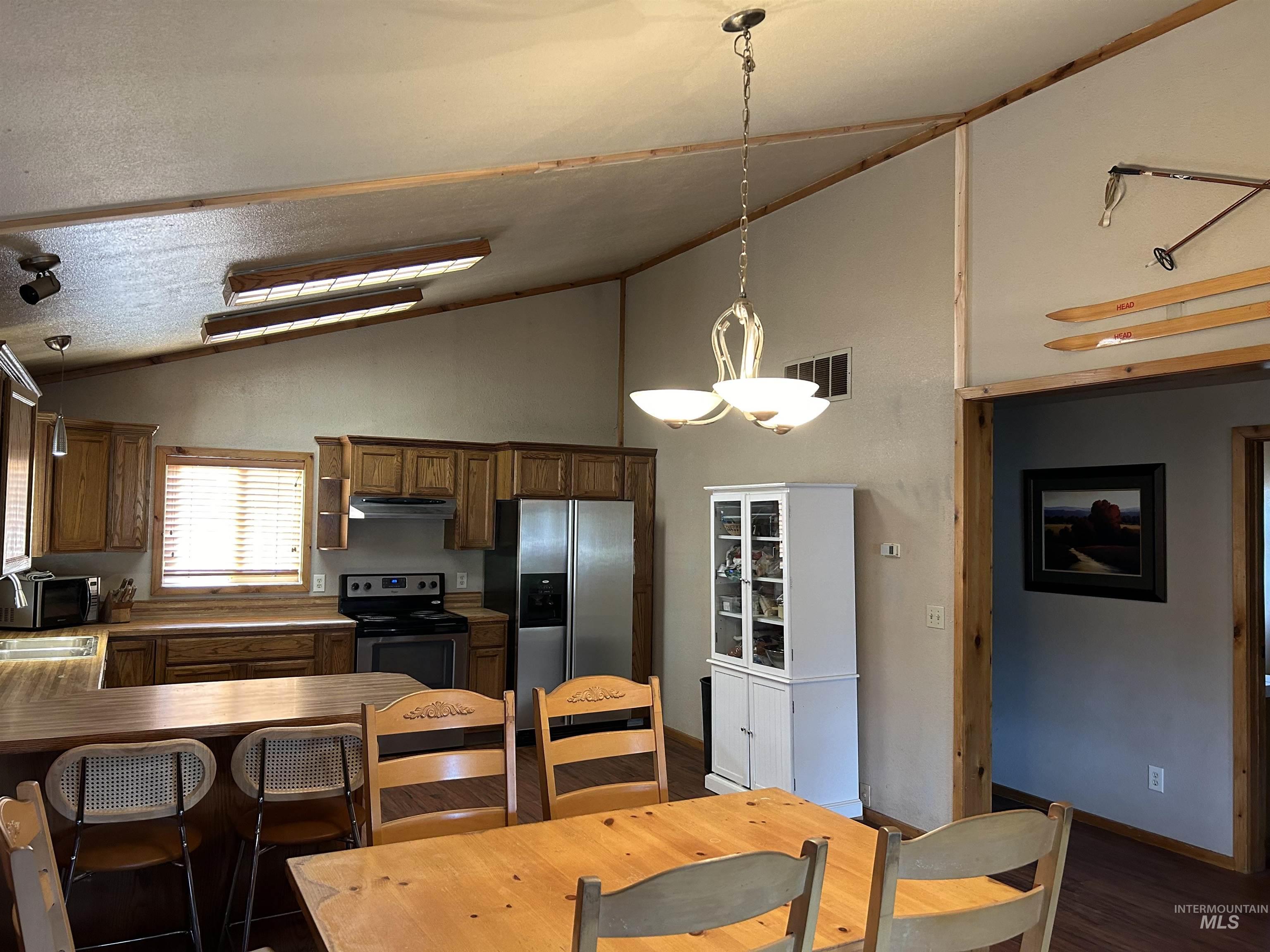 794 Packer John Dr, Garden Valley, Idaho 83622, 3 Bedrooms, 2 Bathrooms, Residential For Sale, Price $480,000,MLS 98895466