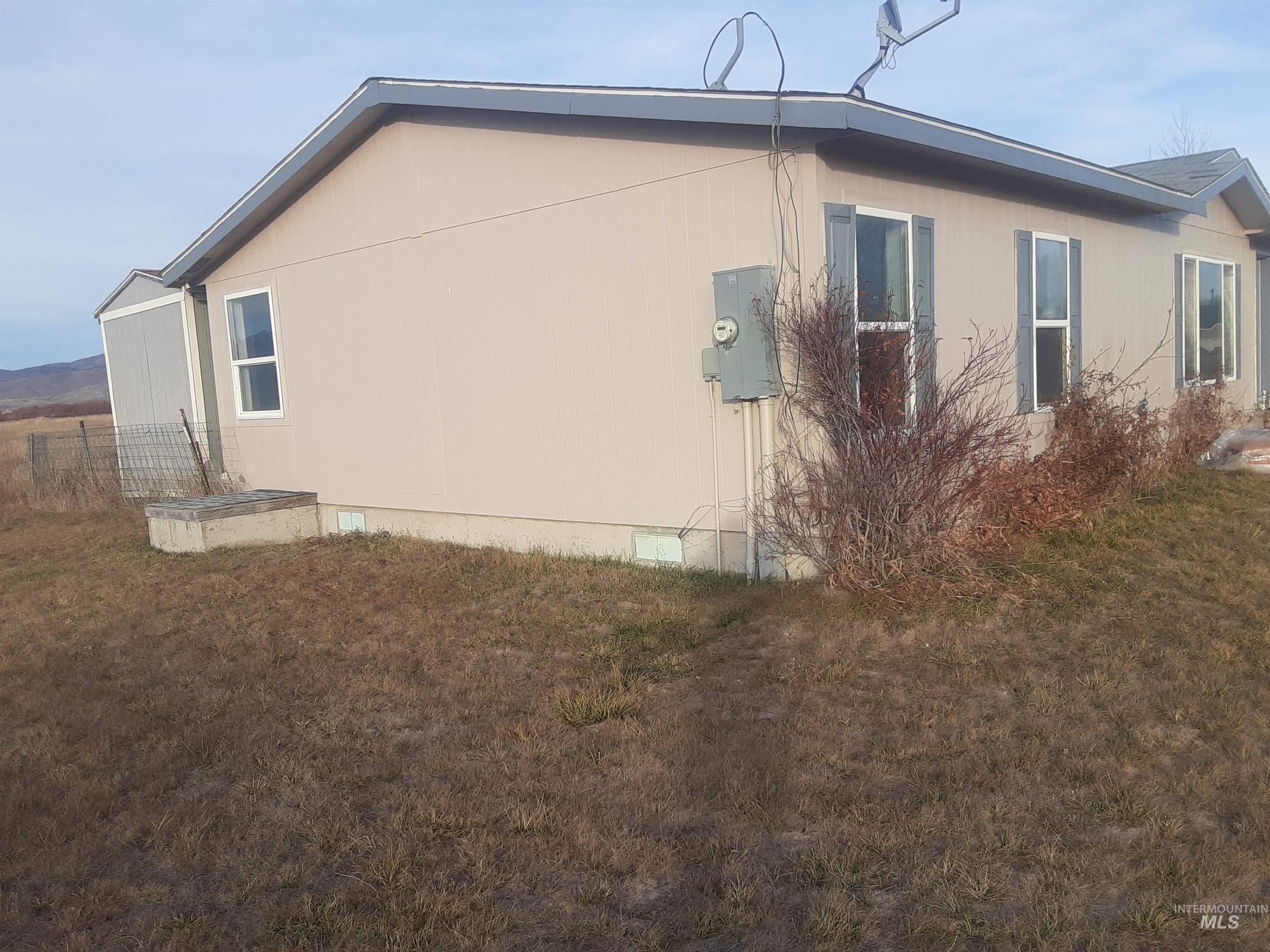 501 Timber Ave, Fairfield, Idaho 83327, 3 Bedrooms, 2 Bathrooms, Residential For Sale, Price $289,500,MLS 98895546