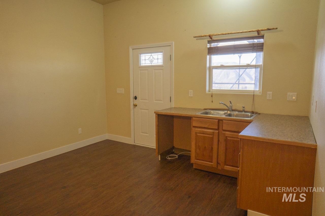 8 Jerusalem Rd., Horseshoe Bend, Idaho 83629, 5 Bedrooms, 4 Bathrooms, Residential For Sale, Price $699,000,MLS 98895610