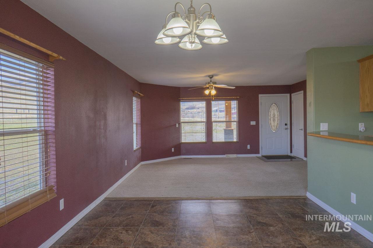 8 Jerusalem Rd., Horseshoe Bend, Idaho 83629, 5 Bedrooms, 4 Bathrooms, Residential For Sale, Price $699,000,MLS 98895610