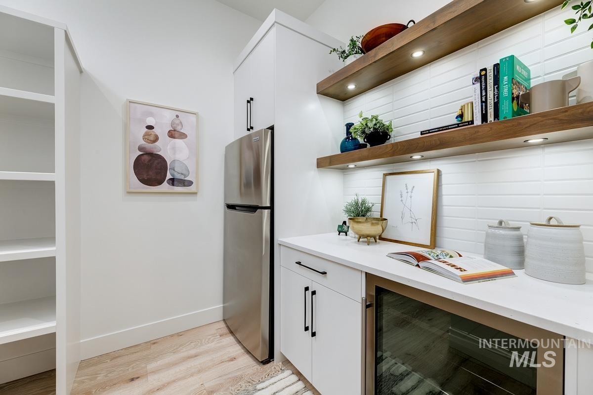 9835 Meadow Park Blvd, Middleton, Idaho 83644, 5 Bedrooms, 3.5 Bathrooms, Residential For Sale, Price $1,725,000, 98895699