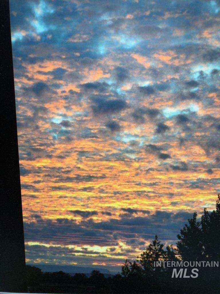 452 Thayer Dr., Ontario, Oregon 97914, 3 Bedrooms, 2 Bathrooms, Residential For Sale, Price $869,000, 98896345