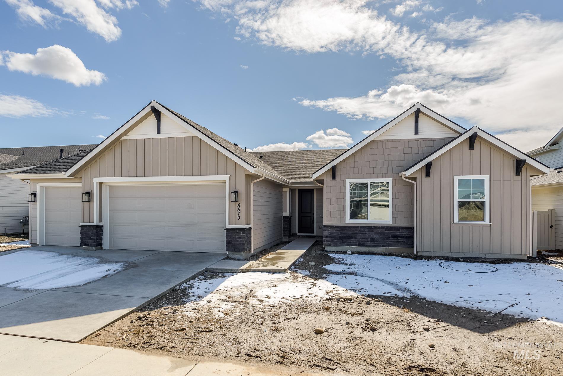 9543 W Gladiola Ct., Star, Idaho 83669, 3 Bedrooms, 2 Bathrooms, Residential For Sale, Price $544,995,MLS 98896479