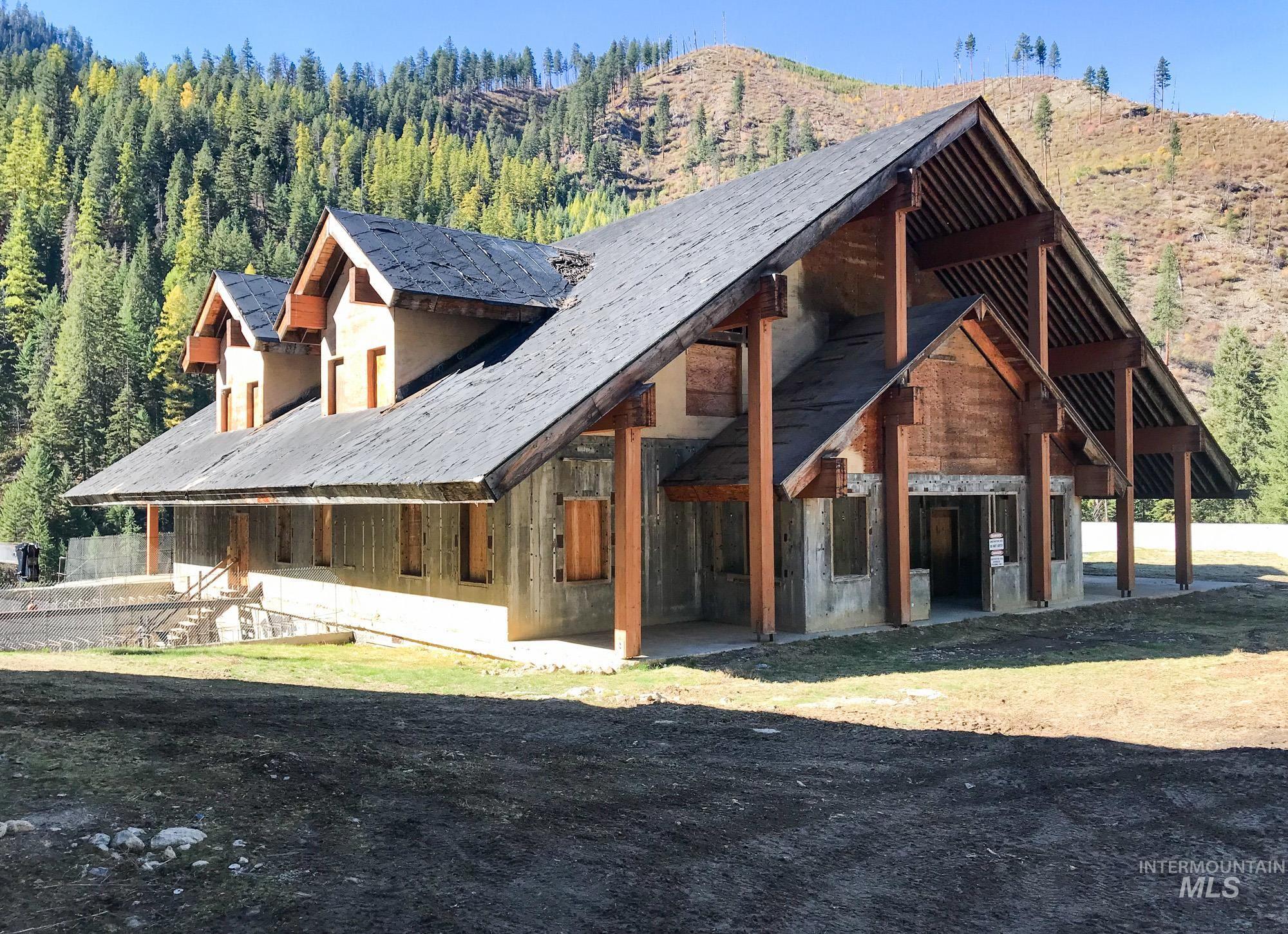 1850 FS Rd #318, Riggins, Idaho 83638, 10 Bedrooms, 6 Bathrooms, Residential For Sale, Price $6,500,000,MLS 98896648