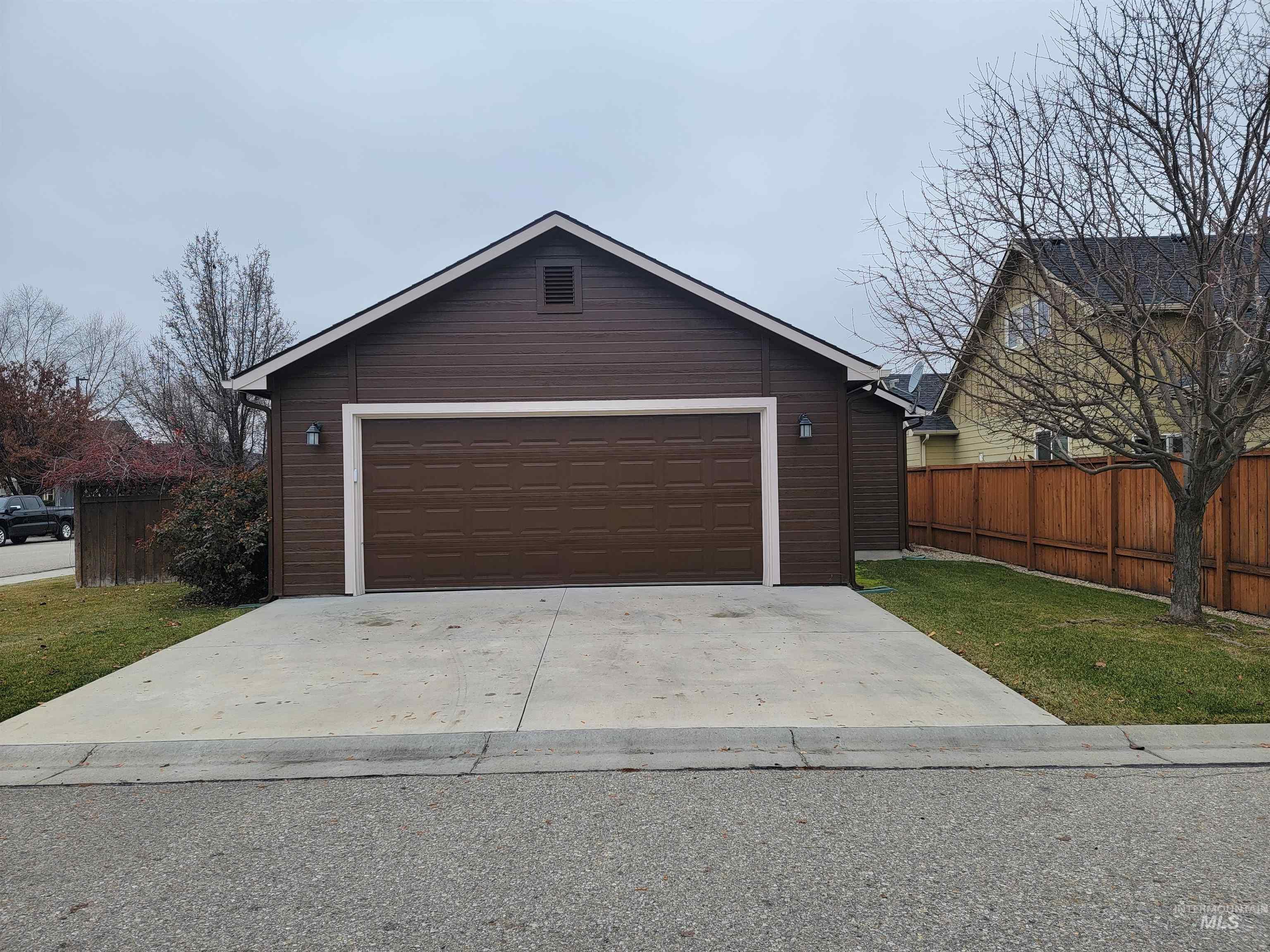 7510 Froman Ave, Boise, Idaho 83714-5514, 2 Bedrooms, 2 Bathrooms, Residential For Sale, Price $424,000,MLS 98896838