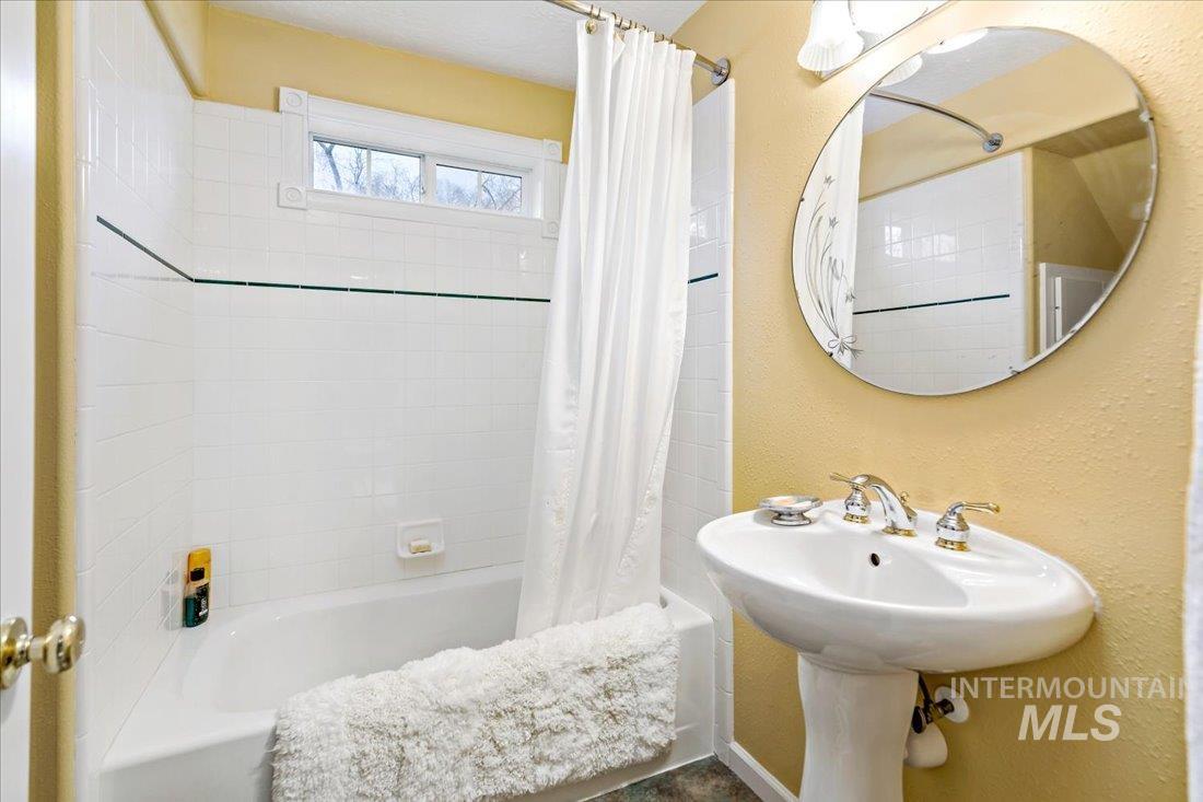 1770 Hwy 201, Adrian, Oregon 97901, 4 Bedrooms, 4 Bathrooms, Residential For Sale, Price $2,499,000,MLS 98897250