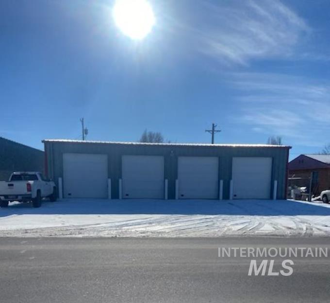 245 W 5th Street North, Burley, Idaho 83318, Residential Income For Sale, Price $300,000,MLS 98897399