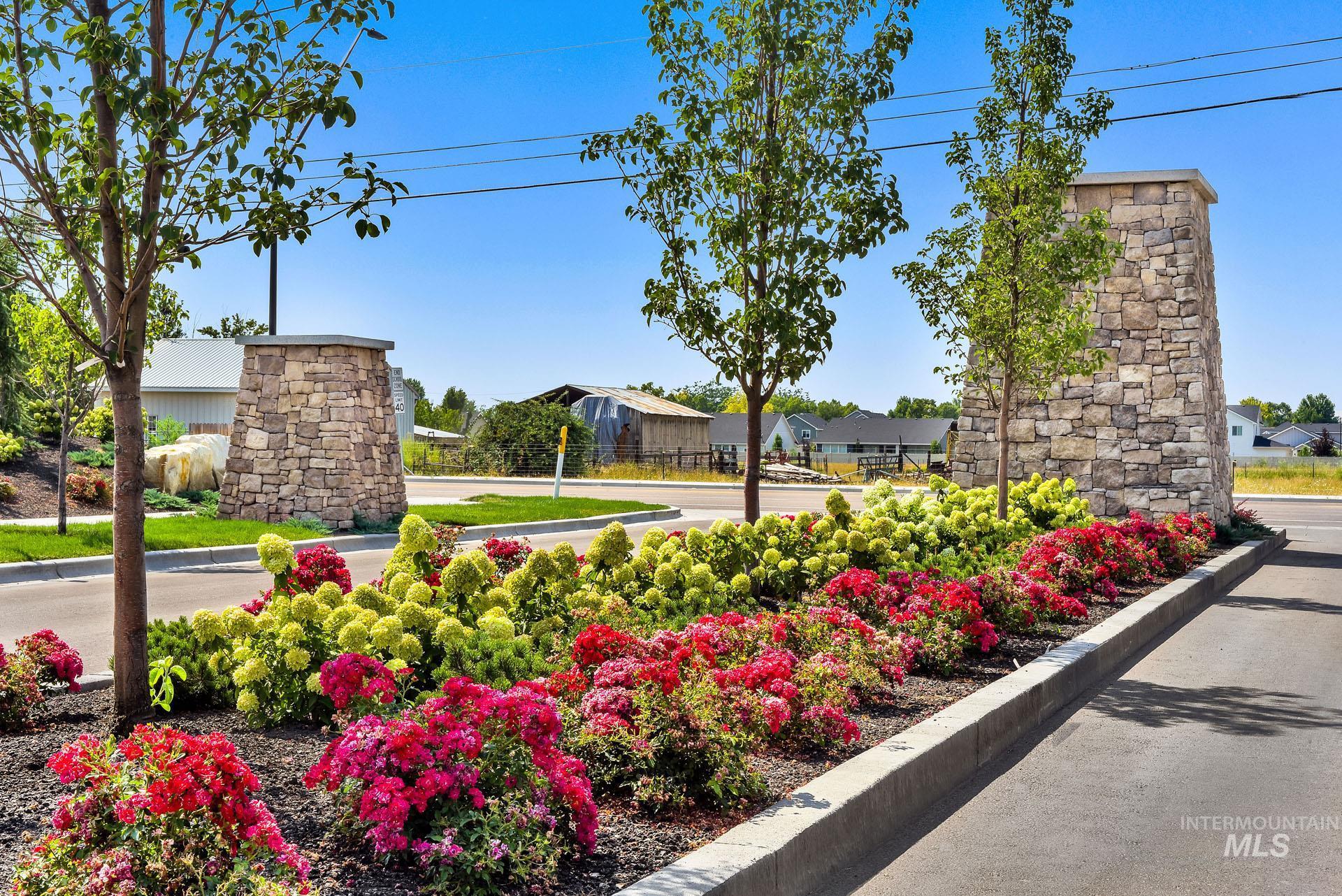 1465 W Woodpine St, Meridian, Idaho 83646, 3 Bedrooms, 2.5 Bathrooms, Residential For Sale, Price $437,600,MLS 98897576