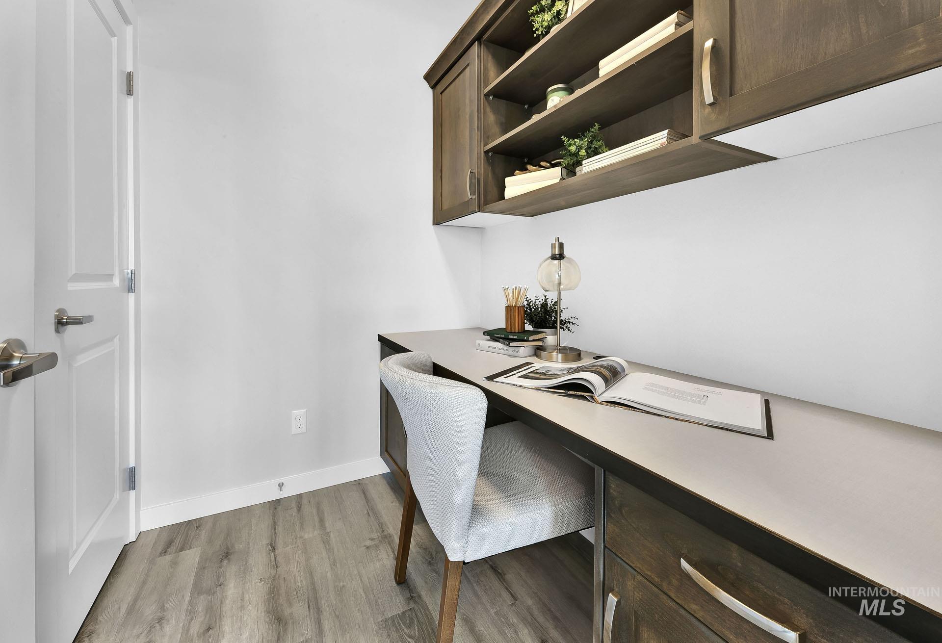 1465 W Woodpine St, Meridian, Idaho 83646, 3 Bedrooms, 2.5 Bathrooms, Residential For Sale, Price $437,600,MLS 98897576