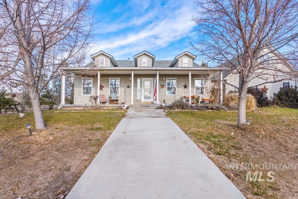 2960 Lytle Blvd, Nyssa, Oregon 97913, 3 Bedrooms, 2 Bathrooms, Residential For Sale, Price $750,000,MLS 98897823