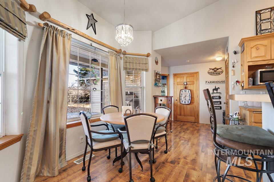 2960 Lytle Blvd, Nyssa, Oregon 97913, 3 Bedrooms, 2 Bathrooms, Residential For Sale, Price $750,000,MLS 98897823