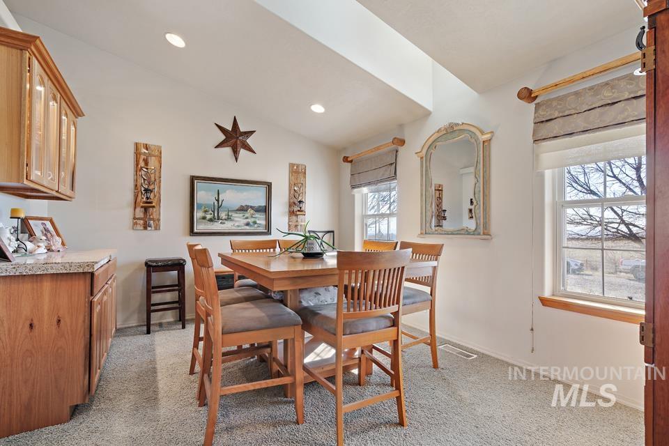 2960 Lytle Blvd, Nyssa, Oregon 97913, 3 Bedrooms, 2 Bathrooms, Residential For Sale, Price $750,000,MLS 98897823