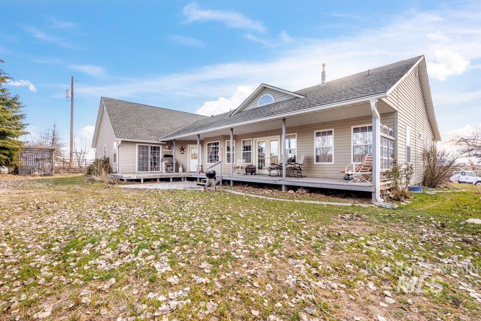 2960 Lytle Blvd, Nyssa, Oregon 97913, 3 Bedrooms, 2 Bathrooms, Residential For Sale, Price $750,000,MLS 98897823