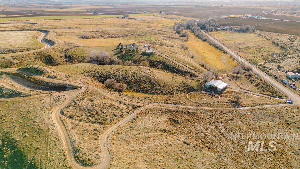 2960 Lytle Blvd, Nyssa, Oregon 97913, 3 Bedrooms, 2 Bathrooms, Residential For Sale, Price $750,000,MLS 98897823